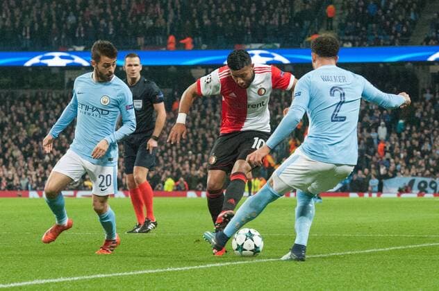 Manchester City v Feyenoord Rotterdam UEFA Champions League Tonny Vilhena of Feyenoord Rotterdam is tackled by Kyle Walker of Manchester City during the UEFA Champions League match at the Etihad Stadium, Manchester Content Not Available For UK Newspapers Copyright: xMattxWilkinsonx FIL-10984-0016