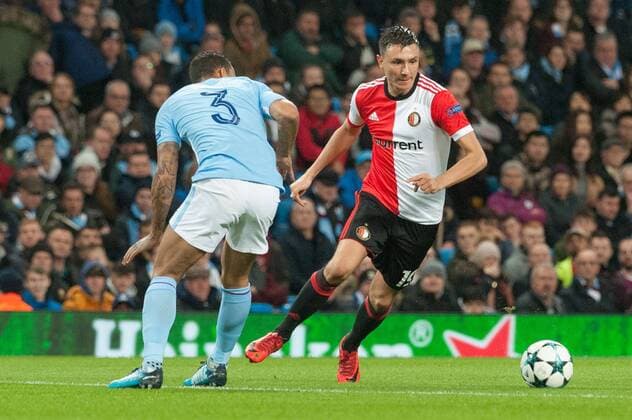 Manchester City v Feyenoord Rotterdam UEFA Champions League Steven Berghuis of Feyenoord Rotterdam finds a way past Sven van Beek of Feyenoord Rotterdam during the UEFA Champions League match at the Etihad Stadium, Manchester Content Not Available For UK Newspapers Copyright: xMattxWilkinsonx FIL-10984-0018