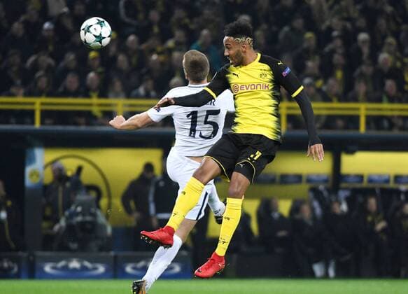 21 11 2017 Football Champions League Season 2017 2018 Preliminary Round 5 Gameday Borussia Dortmund Tottenham Hotspur Pierre Emerick Aubameyang Borussia Dortmund re Eric Dier Tottenham Hotspur Team2