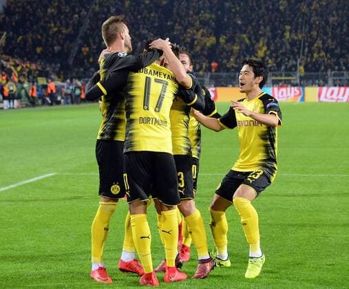 21 11 2017 xhbx Soccer Champions League Borussia Dortmund Tottenham Hotspur emspor v l goal scored goal to 1 0 by Pierre Emerick Aubameyang Borussia Dortmund Dortmund