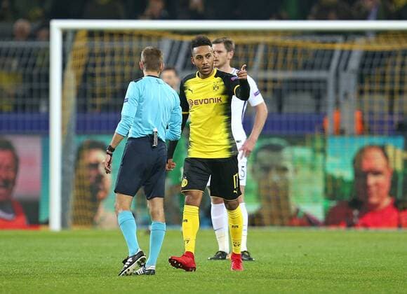 21 11 2017 Football UEFA Champions League 2017 2018 Group stage 5 Gameday Borussia Dortmund Tottenham Hotspur at Signal Iduna Park Dortmund Jubilee goal scorers Pierre Emerick Aubameyang mi Dortmund to score 0 1