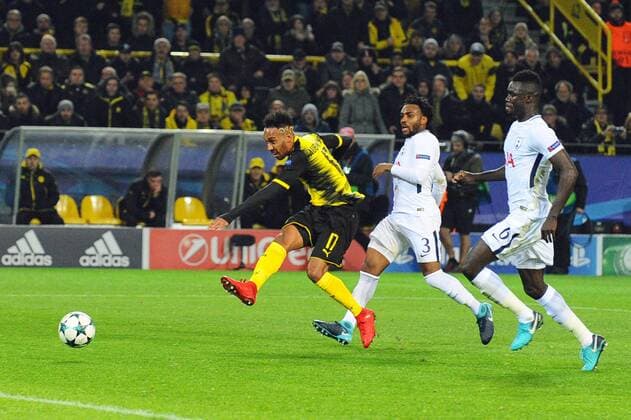 Dortmund Germany 26 09 2017 UEFA Champions League 2017 18 Season Group Stage Group H 5 Matchday BV Borussia Dortmund Tottenham Hotspur Goal to the 1 0 for Dortmund by Auba Pierre Emerick Aubameyang BVB at the back left DeFodi521