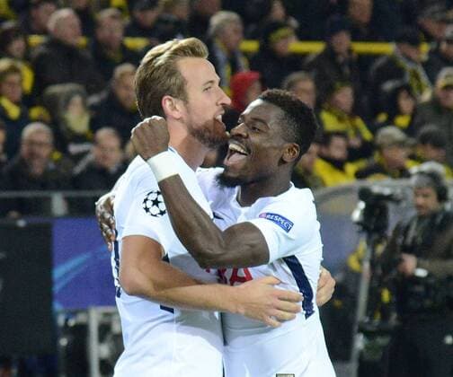 21 11 2017 xhbx Football Champions League Borussia Dortmund Tottenham Hotspur emspor v l Torjubel Goal celebration celebrate the goal 1 0 Harry Kane Tottenham Hotspur Serge Aurier Tottenham Hotspur Dortmund