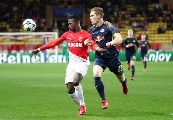 AS Monaco RB Leipzig Soccer Champions League Monaco 21 11 2017 Stade Louis II Football Champions League Group G 5 Gameday AS Monaco vs RB Leipzig The picture v l Keita BaldŽ 14 Monaco and Marcel Halstenberg 23 Leipzig