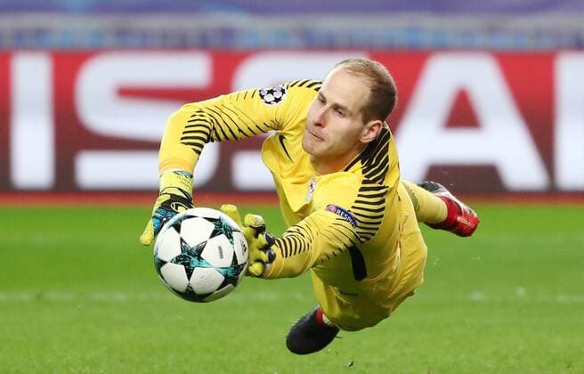 AS Monaco RB Leipzig Soccer Champions League Monaco 21 11 2017 Stade Louis II Soccer Champions League Group G 5 Gameday AS Monaco vs RB Leipzig im Bild Goalkeeper Peter Gulacsi 32 Leipzig