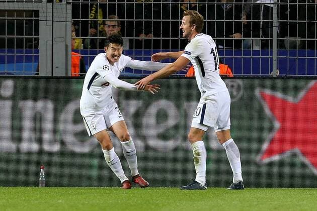 (171122) -- DORTMUND, Nov. 22, 2017 -- Son Heung-Min (L) of Tottenham Hotspur celebrates during the UEFA Champions League group H match against Borussia Dortmund at Signal Iduna Park on Nov. 21, 2017 in Dortmund, Germany. Tottenham Hotspur won 2-1. ) (SP)GERMANY-DORTMUND-SOCCER-UEFA CHAMPIONS LEAGUE-DORTMUND VS TOTTENHAM HOTSPUR JoachimxBywaletz 