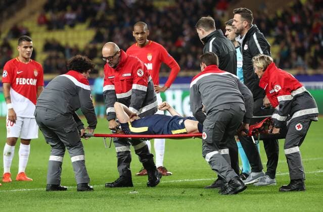 AS Monaco RB Leipzig Soccer Champions League Monaco 21 11 2017 Stade Louis II Soccer Champions League Group G 5 Gameday AS Monaco vs. RB Leipzig Pictured Marcel Sabitzer 7 Leipzig is injured from the square had to be replaced