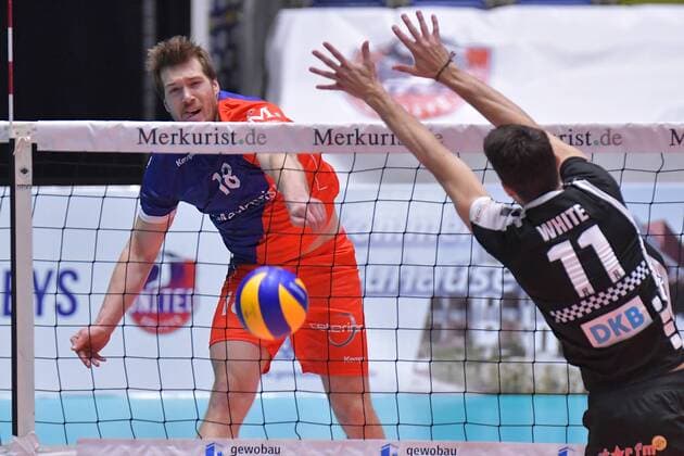 22 11 2017 xtkx Volleyball Men United Volleys Frankfurt Berlin Recycling Volleys emspor v l Lincoln Williams United Volleys Adam White Berlin Frankfurt