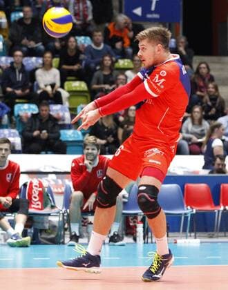 Germany Frankfurt 22 11 2017 Volleyball Hessen 1 Bundesliga Men Season 2017 2018 United Volleys Rheinmain ws Berlin Recycling Volleys black v l Robert Adrian Aciobanitei United Volleys 6 Sport United Volleys Rheinmain Berlin Recycling Volleys