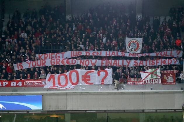 Bayern fans with banner RSC Anderlecht vs Bayern Munich Champions League Football 22 11 2017 Anderlecht Copyright: xLanger Eibner-Pressefotox EP_HLR