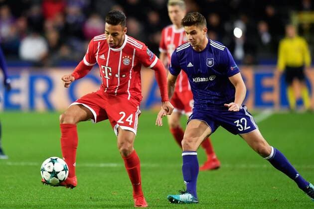 BRUSSELS, BELGIUM - NOVEMBER 22 : Leander Dendoncker midfielder of RSC Anderlecht battles for the ball with Corentin Tolisso midfielder of Bayern FOOTBALL : Anderlecht vs Bayern Munich - Ligue des Champions - 22 11 2017 PhotoNews Panoramic  775030972