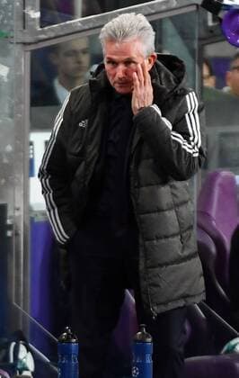 22 11 2017 xjhx Football Champions League RSC Anderlecht FC Bayern Muenchen emspor v Jupp Heynckes coach FC Bayern Muenchen are gesticulating instructions gesticulate gestures with the arms gives instructions gesticulate Anderlecht