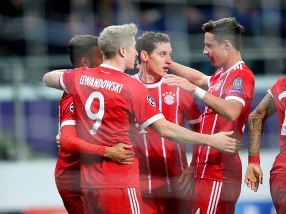Corentin Tolisso Bayern Muenchen 24 Robert Lewandowski Bayern Munich 9 Sebastian Rudy Bayern Munich 19 Marco Friedl Bayern Muenchen 34 rejoicing after the 0 1 RSC Anderlecht vs Bayern Munich Muenchen Champions League Football 22 11 2017 Anderlecht Copyright: xLanger Eibner-Pressefotox EP_HLR