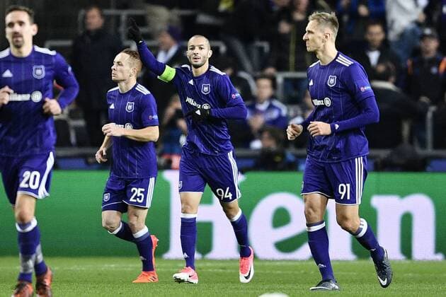 Anderlecht s Sofiane Hanni celebrates after scoring during a soccer match between Belgian club RSC Anderlecht and German team FC Bayern Munchen, Wednesday 22 November 2017 in Brussels, game five out of six in the group stage (Group B) of the UEFA Champions League competition. YORICKxJANSENS  x05206716x