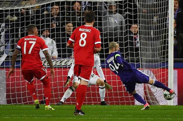 22 11 2017 xjhx Soccer Champions League Anderlecht FC Bayern Muenchen emspor v Sofiane Hanni RSC Anderlecht Goal scored Goal to the 1 1 Anderlecht