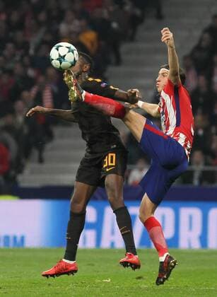 Atletico de Madrid s defense Filipe Luis during Champions League match between Atletico de Madrid and Roma at the Wanda Metropolitano stadium in Madrid, Wednesday, november. 22th 2017.  xIrinaxR.xH.x xAFP7x xAtleticoxdexMadridxvxRoma,xChampionsxLeague,xSpain,xNovx22thx201x