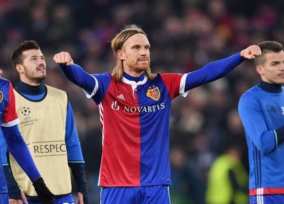 FOOTBALL CHAMPIONS LEAGUE SEASON 2017 2018 GROUP BASE FC Basel Manchester United FC 22 11 2017 FC SCHLUSSJUBEL Matchwinner Goalkeeper 1 0 Michael Lang Basel