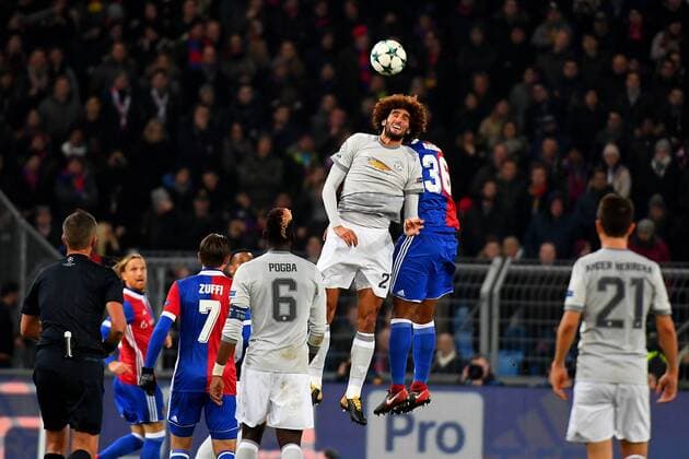 22nd November 2017, St Jakob-Park, Basel, Switzerland; UEFA Champions League, FC Basel versus Manchester United ManU Marouane Fellaini of Manchester United challenges Manuel Akanji of FC Basel for the ball  ActionPlus11954883