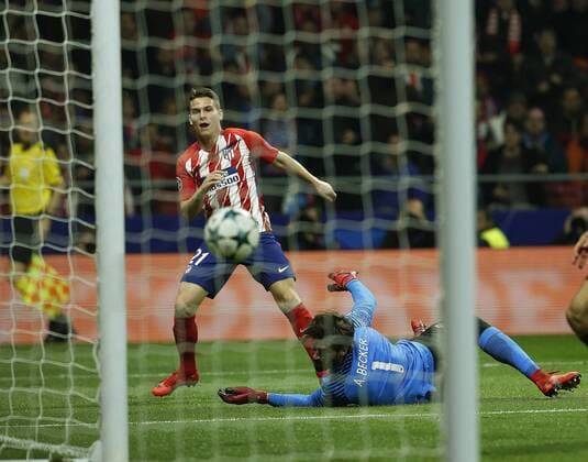 Partido de la Champions League disputado entre Roma y Atlético. En la imagen, Gameiro celebra su gol. Champions League match played between Roma and Atlético. In this picture, Gameiro celebrates his goal. 