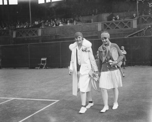 Lawn tennis at Wimbledon . Miss Nuthall and Fraulein Aussem coming out for their match . 22 June 1927 UnitedArchives80954989 - 