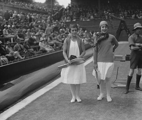 Wimbledon lawn tennis championships . Frl Aussem and Miss M V C Chamberlain before their match . 27 June 1928 UnitedArchives80957626 - 