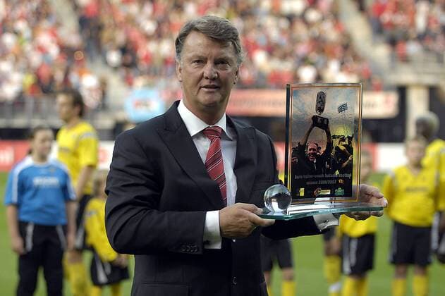 az vvv venlo 18 08 2007 premier season 2007 2008 louis van gaal best coach coach paid football season 2006 2007 az vvv venlo