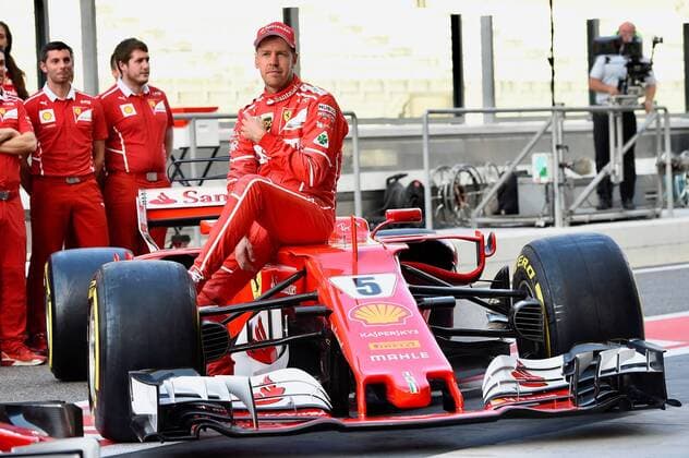 Sebastian Vettel GER 5 Scuderia Ferrari Grand Prix of ABU DHABI 2017 Preparations Motorsport Formula 1 23 11 2017 ABU DHABI Copyright: xAndre Eibner-Pressefotox EP_JAE
