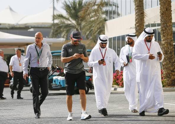 Motorsports: FIA Formula One World Championship WM Weltmeisterschaft 2017, Grand Prix of Abu Dhabi, 14 Fernando Alonso (ESP, McLaren Honda), Abu Dhabi United Arab Emirates