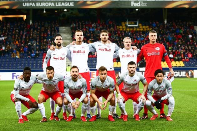 SOCCER - EL, RBS vs Vitoria SALZBURG,AUSTRIA,23.NOV.17 - SOCCER - UEFA Europa League, Red Bull Salzburg vs Vitoria Guimaraes SC. Image shows the team of RBS. GEPAxpictures xFelixxRoittner