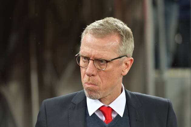 GER 1 FC Köln GER vs Arsenal FC ENG 23 11 2017 RheinEnergieSTADION Cologne Europa League Group Stage 5 Gameday GER 1 FC Köln GER vs FC Arsenal ENG im Bild Peter Stoeger Stoeger coach 1 FC Cologne nordphotox xMeuter nordphoto 00351