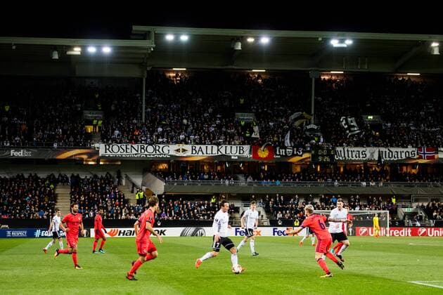171123 Mike Jensen of Rosenborg during the UEFA Europa League match between Rosenborg and Real Sociedad on November 23, 2017 in Trondheim. Photo: Jon Olav Nesvold BILDBYRAN kod JE 160081  Copyright: JONxOLAVxNESVOLD BB171123BB421