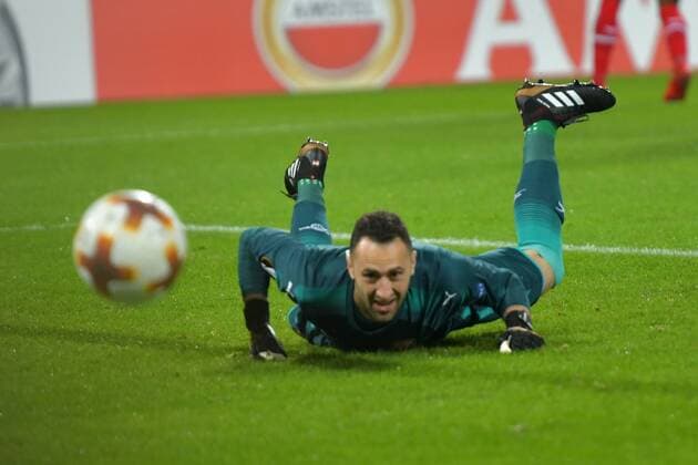 GER 1 FC Köln GER vs Arsenal FC ENG 23 11 2017 RheinEnergieSTADION Cologne Europe Leaque Group stage 5 Matchday GER 1 FC Köln GER vs Arsenal FC ENG in the picture first chance for Cologne David Ospina Arsenal 13 nordphotox xMeuter nordphoto 00351