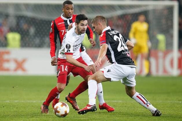 Nice Alassane Plea, Essevee s Sandy Walsh and Nice Maxime Le Marchand fight for the ball during a game between French club OGC Nice and Belgian soccer team SV Zulte Waregem, the fifth game of the group stage (Group K) of the UEFA Europa League competition, Thursday 23 November 2017 in Nice, France. BRUNOxFAHY  x05207276x