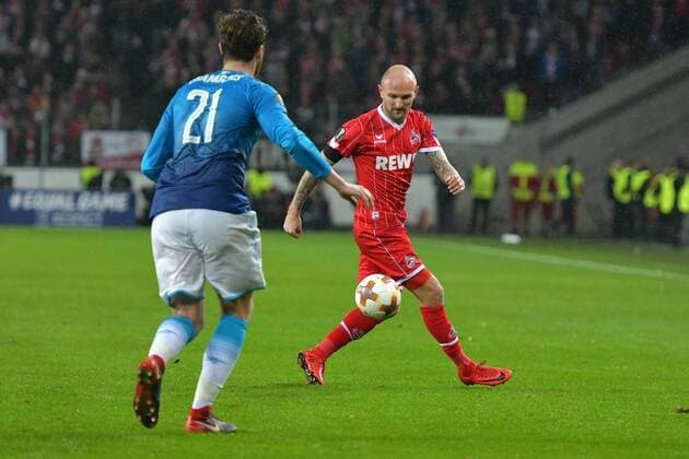 GER 1 FC Köln GER vs Arsenal FC ENG 23 11 2017 RheinEnergieSTADION Cologne Europe Leaque Group stage 5 Matchday GER 1 FC Köln GER vs Arsenal FC ENG in picture Calum Chambers FC Arsenal 21 in action against Konstantin Rausch FC Köln 34 nordphotox xMeuter nordphoto 00351