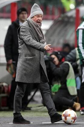 MOSCOW, RUSSIA â€“ NOVEMBER 23, 2017: Lokomotiv Moscow s head coach Yuri Syomin reacts in their 2017-18 UEFA Europa League Group F Round 5 football match against FC Copenhagen at RZD Arena Stadium. Sergei Bobylev TASS  TS06A4EE