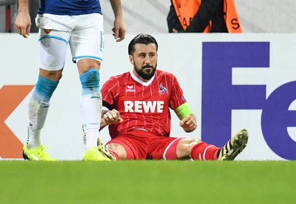23 11 2017 Football GER UEFA Europa League 2017 18 5 Round 1 FC Koeln Arsenal London Injury Dominic Maroh 1 FC Koeln Team2