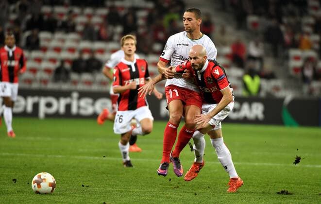 NICE, FRANCE - NOVEMBER 23 : Nill De Pauw midfielder of SV Zulte Waregem and Christophe Jallet defender of OGC Nice during the UEFA Europa League, Group K stage match between SV Zulte Waregem and OGC Nice at the Allianz stadium on November 23, 2017 in Nice, France, 23 11 2017 FOOTBALL : Europa League - OGC Nice vs Zulte Waregem - 23 11 2017 PHOTONEWS PANORAMIC 