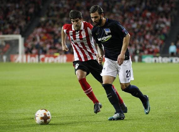 DAVID S. BUSTAMANTE 23 11 2017 BILBAO PAIS VASCO Partido correspondiente a la Jornada 5 del grupo J de la UEFA Europa League de futbol entre el Athletic de Bilbao y el Hertha BSC Berlin disputado en el Estadio San Mames de Bilbao. Marvin Plattenhardt  xDAVIDxS.xBUSTAMANTEx xx