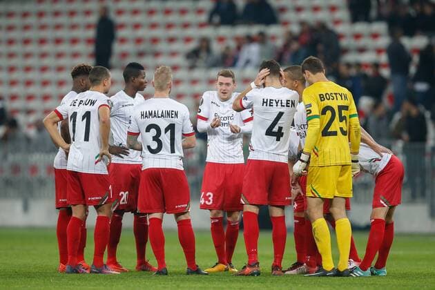 Essevee s players pictured during a game between French club OGC Nice and Belgian soccer team SV Zulte Waregem, the fifth game of the group stage (Group K) of the UEFA Europa League competition, Thursday 23 November 2017 in Nice, France. BRUNOxFAHY  x05207285x