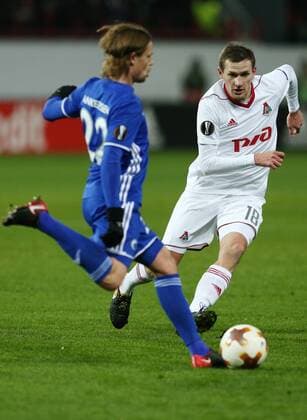 MOSCOW, RUSSIA â€“ NOVEMBER 23, 2017: FC Copenhagen s Peter Ankersen (L) and Lokomotiv Moscow s Alexander Kolomeitsev fight for the ball in their UEFA Europa League Group F Round 5 football match at RZD Arena Stadium. Mikhail Tereshchenko TASS  TS06A502
