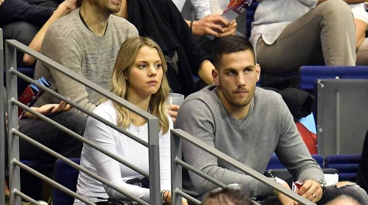 Stipe Mandalinic new player at Füchasen as Zuscjhauer Foxes Berlin FC Porto EHF Cup Men 2017 2018 3 Round Men Men Men Handball Germany Germany Max Schmeling Halle Berlin 23 11 2017