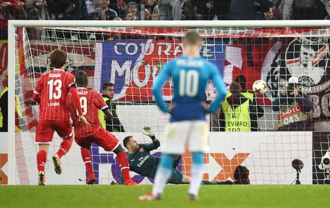23 11 2017 Football GER UEFA Europa League 2017 18 5 Round 1 FC Koeln Arsenal London Sehrou Guirassy 1 FC Koeln converts the penalty to 1 0 Team2