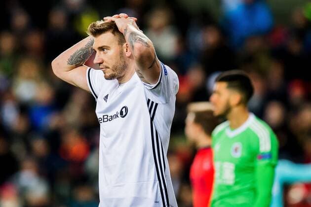 171123 Nicklas Bendtner of Rosenborg looks dejected during the UEFA Europa League match between Rosenborg and Real Sociedad on November 23, 2017 in Trondheim. Photo: Jon Olav Nesvold BILDBYRAN kod JE 160081  Copyright: JONxOLAVxNESVOLD BB171123BB985