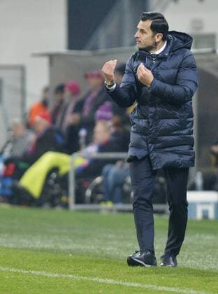 FCSB head coach Nicolae Dica during the 5th round, Football European League match FC Viktoria Pilsen vs FC Steaua Bucurest (FCSB) in Pilsen, Czech Republic, November 23, 2017. (CTKxPhoto MiroslavxChaloupka) CTKPhotoP201711230901901  cha09