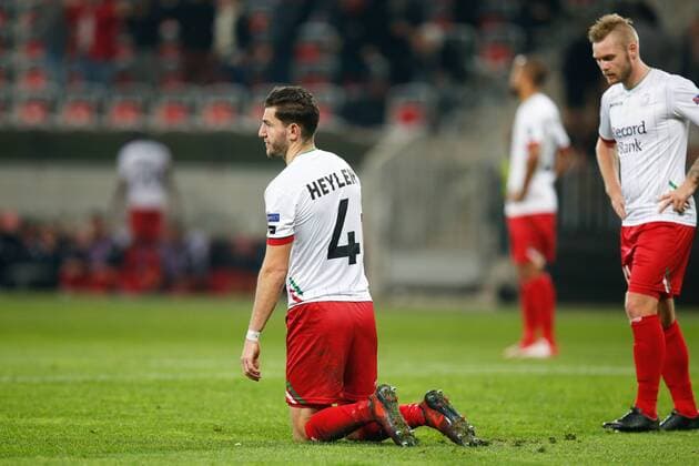 Essevee s Michael Heylen looks dejected during a game between French club OGC Nice and Belgian soccer team SV Zulte Waregem, the fifth game of the group stage (Group K) of the UEFA Europa League competition, Thursday 23 November 2017 in Nice, France. BRUNOxFAHY  x05207307x