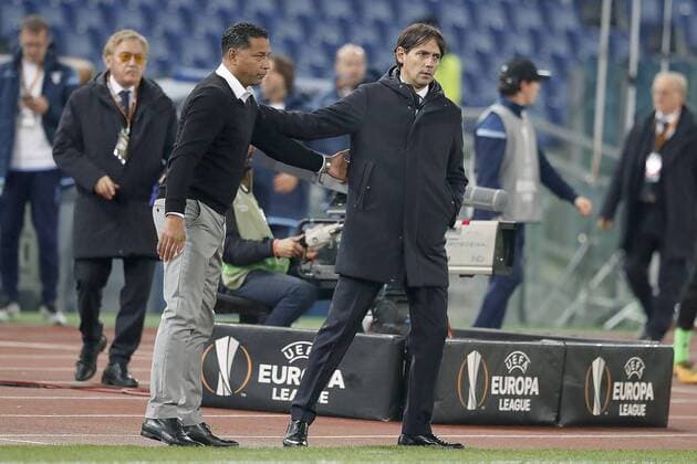ROME, 23-11-2017 , Stadio Olympico , Europa League , seizoen 2017 2018 Lazio Roma - Vitesse. (L-R) Vitesse-trainer Henk Fraser en Lazio-trainer Simone Inzaghi bedanken elkaar na afloop. Lazio Roma - Vitesse  x1824735x
