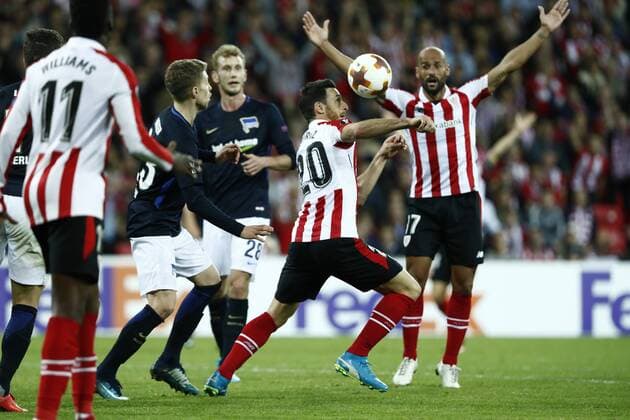 DAVID S. BUSTAMANTE 23 11 2017 BILBAO PAIS VASCO Partido correspondiente a la Jornada 5 del grupo J de la UEFA Europa League de futbol entre el Athletic de Bilbao y el Hertha BSC Berlin disputado en el Estadio San Mames de Bilbao. Markel Susaeta Laskurain y Aritz Aduriz Zubeldia  xDAVIDxS.xBUSTAMANTEx xx