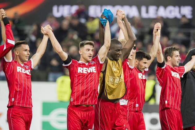 Fußball: UEFA Europa League, EL, Saison 2017 2018, Gruppe H, 1. FC Köln - Arsenal London in Köln (Nordrhein-Westfalen). Die Spieler vom 1. FC Köln jubeln nach dem Schlusspfiff. Copyright: xKirchner DavidxInderliedx