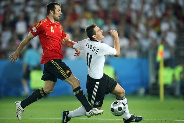 euro 2008 ek euro2008 vienna 29 06 2008 finale germany spain 0 1 spain european champion carlos marchena miroslav klose germany spain