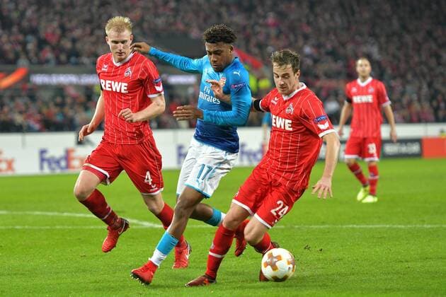GER 1 FC Köln GER vs Arsenal FC ENG 23 11 2017 RheinEnergieSTADION Cologne Europa Leaque Group stage 5 Matchday GER 1 FC Köln GER vs Arsenal FC ENG in picture Alex Iwobi FC Arsenal 17 against left Frederik Sörensen Sorensen FC Köln 4 and Lukas Klünter Kluenter FC Köln 24 nordphotox xMeuter nordphoto 00351